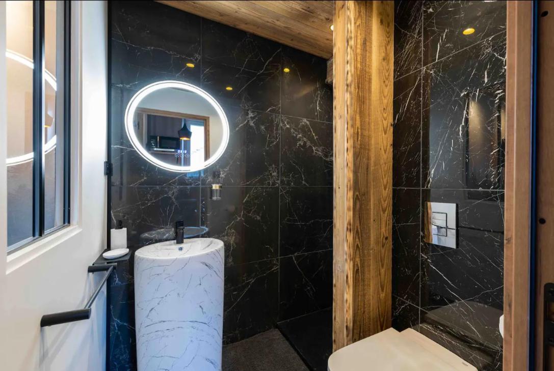 Studio Facon Chalet Montagnard - Hyper Centre 热拉梅 外观 照片